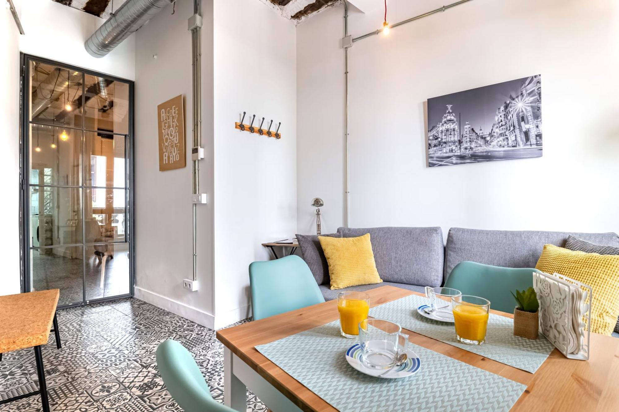 Vintage Apartment Near Puerta Del Sol Мадрид Экстерьер фото